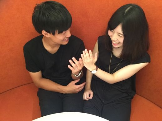 2人共大満足するとってもかわいい指輪が見つかりました。