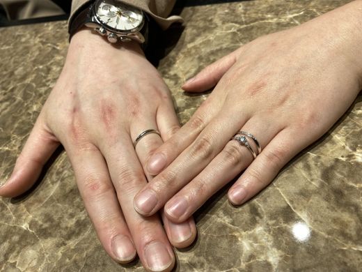 【ビジュピコ姫路店】自分達の好みのリングに出会う事が出来ました。