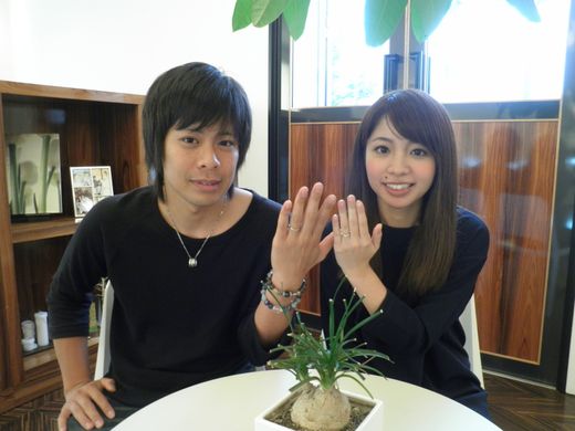 ♡店内のテーブルの前で♡