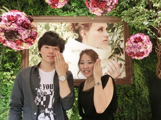 ♡大好きなミッキーの指輪と一緒ににっこりスマイル♡