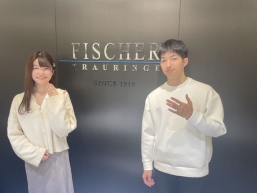 京都市 婚約指輪はピンクダイヤを使用したマリアージュエント、結婚指輪は鍛造製法フィッシャーをご成約頂きました