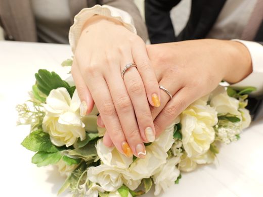 滋賀・大阪 日本大手の鍛造結婚指輪ロゼットSPと原石からこだわったパーフェクトラフのダイヤモンドをご成約頂きました