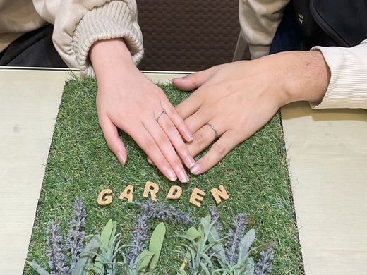 大阪府からご来店のお客様がIDEALPlusfortの結婚指輪をご成約頂きました