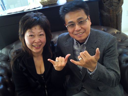 裏面にブルーサファイア！