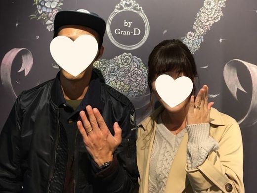 婚約指輪ともぴったりのデザイン♪