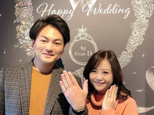 プロポーズ大作戦！からセットリングも計算して選んだ婚約指輪と結婚指輪