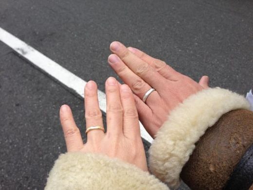 シンプルでも個性ある結婚指輪