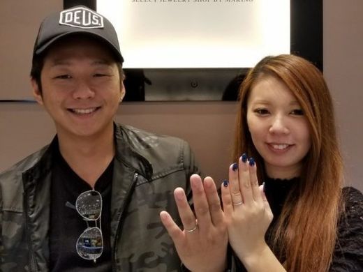 BROOCHにいってみてキラキラのデザインが気に入りました！