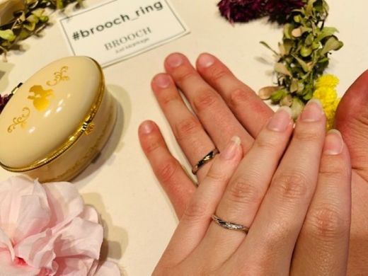 ディズニーが大好き！Beauty and the Beast-美女と野獣-のストーリーをデザインに込めたマリッジリングです。