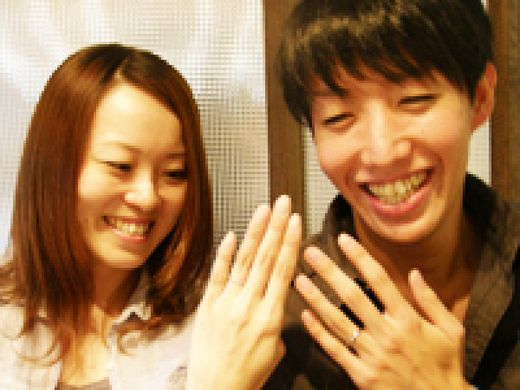 BRIDGEのマリッジリング「まろぎ」