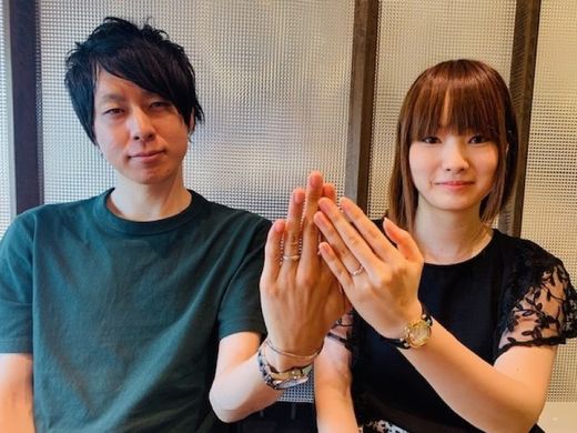 ウェーブの形がお気に入り！LUCIEの「HOPE」マリッジリング