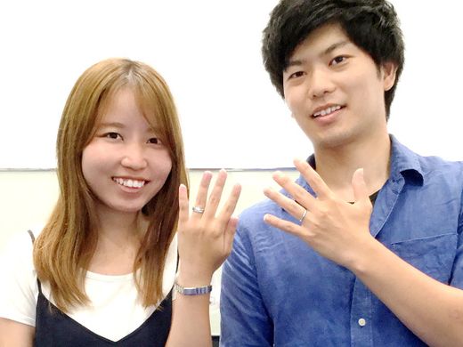 重ね着けが素敵なSETリング