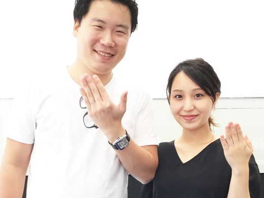 スタイリッシュなウェーブライン