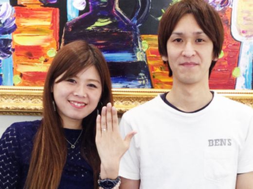 優美に煌く婚約指輪