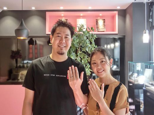 ふたりの理想の結婚指輪に出会えました