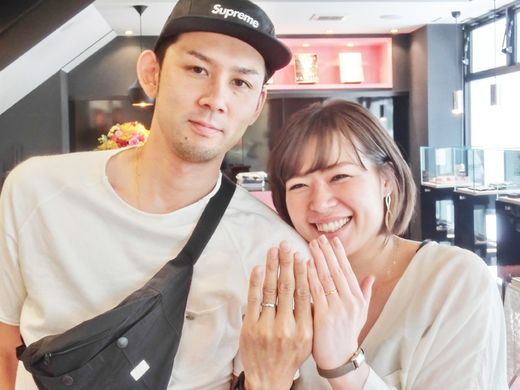 見た目の可愛さと付け心地で決めました！