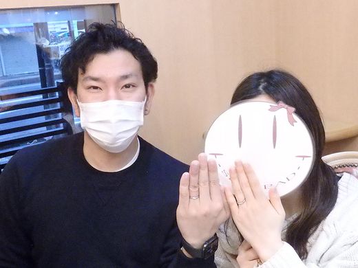 凄くよく光るダイヤモンドの結婚指輪