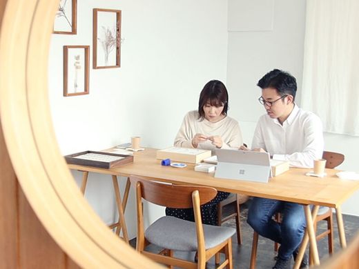 新たな暮らしを共にする結婚指輪