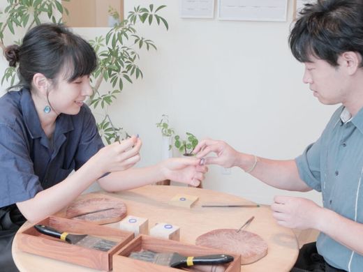 すてきなおふたりの雰囲気によく似合う結婚指輪