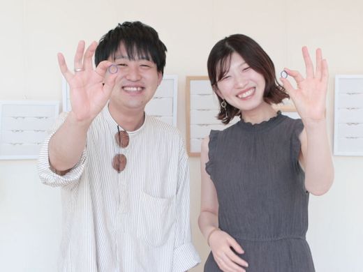 お揃いの中に“らしさ”が光る結婚指輪