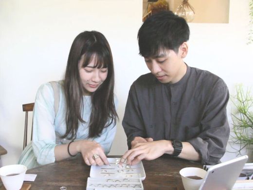 とびきりの笑顔とともに完成した結婚指輪