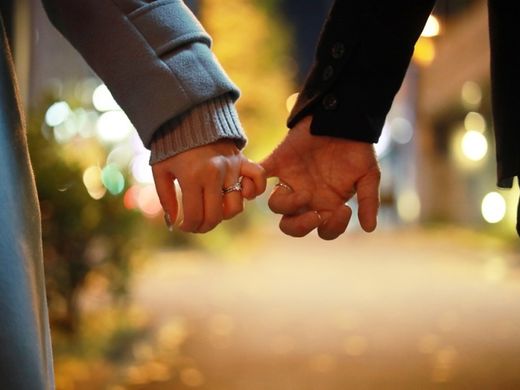 デザインとコンセプトの両面から