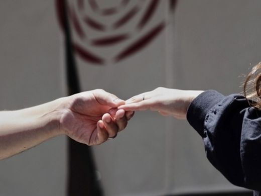 縁結びで縁起もいいし、デザインも好みです。