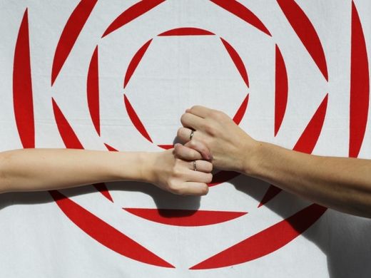 サンプルリングを試着して