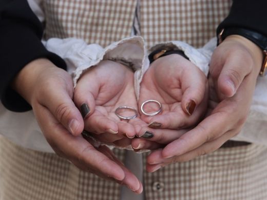 時に強く時に柔らかい風のような形に惹かれ