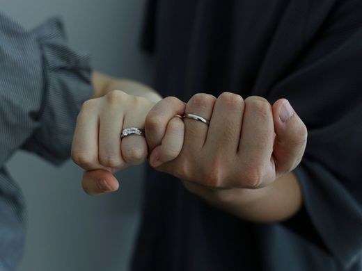 繊細なデザイン