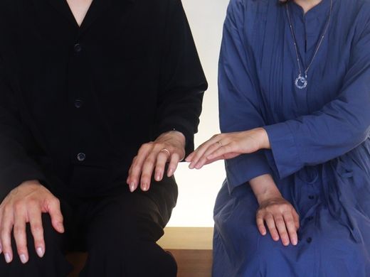 惹かれて訪れてみました