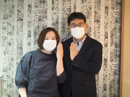お店の雰囲気も落ち着いていて指輪をじっくり選びたい方にお勧めです！指輪の由来など親切に対応していただけました。写真撮影のアフターサービスもよかったです。とても幸せな時間を過ごせました♪
