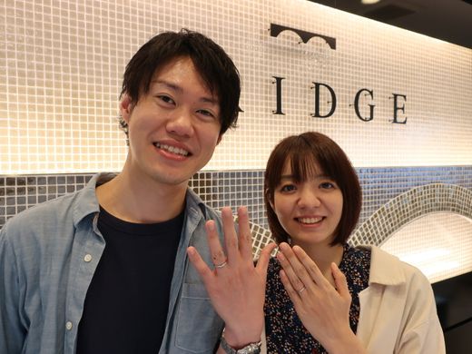 　美しいダイヤモンド、しなやかな着け心地、シンプルなデザインが気に入りました