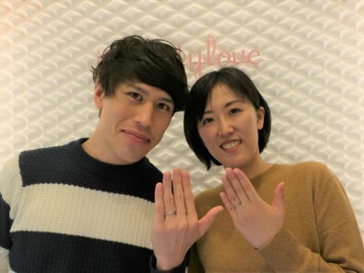 シンプルでデザインが良いものを探していて、即決でした！