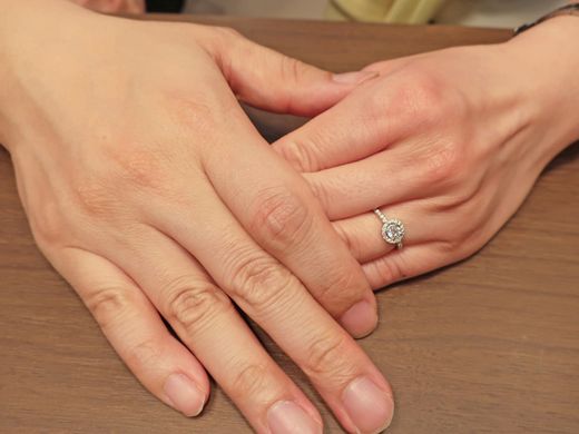 スタッフの方の対応も良くて、理想ピッタリのデザインに出会えました♪