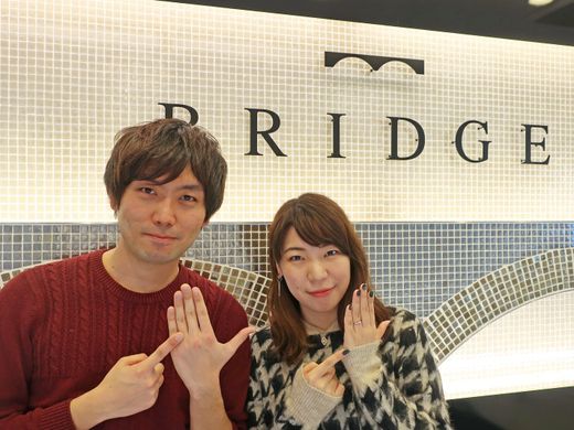 シンプルだけど大人の華やかさがある素敵な指輪に出会えました！