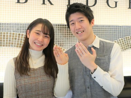 プロポーズのダイヤモンド選びから二人の結婚指輪選びまで♪