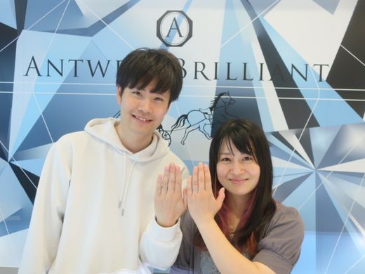 環境保護やエシカルなダイヤモンドを使用した結婚指輪を探して選びました♪