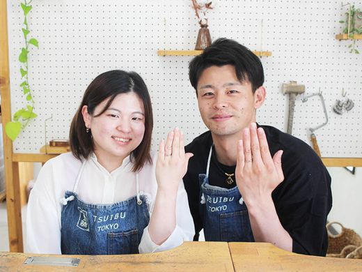 二人の想いを込めた、メビウスデザインの手作り結婚指輪