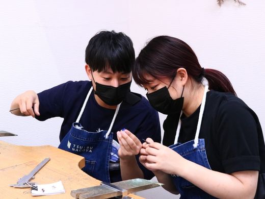 表や裏がないこだわりのデザインの結婚指輪を鋳造で！