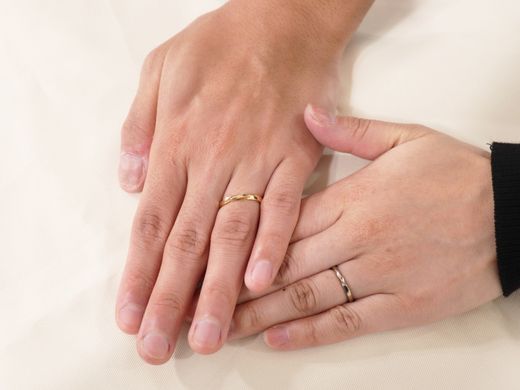 ねじり型の結婚指輪を当日お持ち帰りでご制作