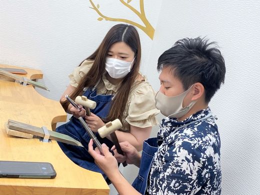 トントンと柄を入れて誰とも被らない結婚指輪に！