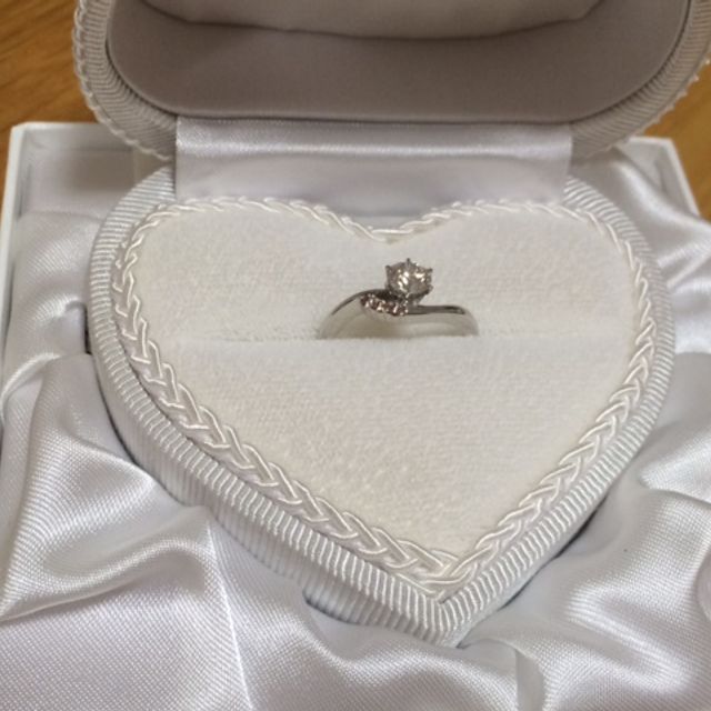 【LEHAIM(レハイム)の口コミ】 一番の決め手はピンクダイアのメレダイアが付いているというところです。
…