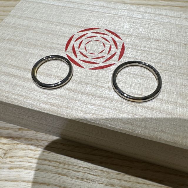 【出雲結(いずもゆい)の口コミ】 指輪のデザインが落ち着いていて、且つ、綺麗なものばかりで、とても迷い…