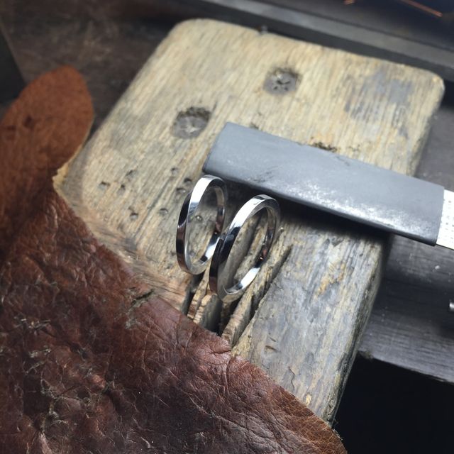 【ichi(イチ)の口コミ】 職人さんと一緒に造り上げるリングで、とても満足しています。
完成品だけ…