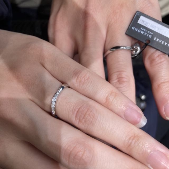 【ラザール ダイヤモンド(LAZARE DIAMOND)の口コミ】 結婚指輪を探しに4店舗訪れたのですが、これ！と言ったものがなく
こちら…