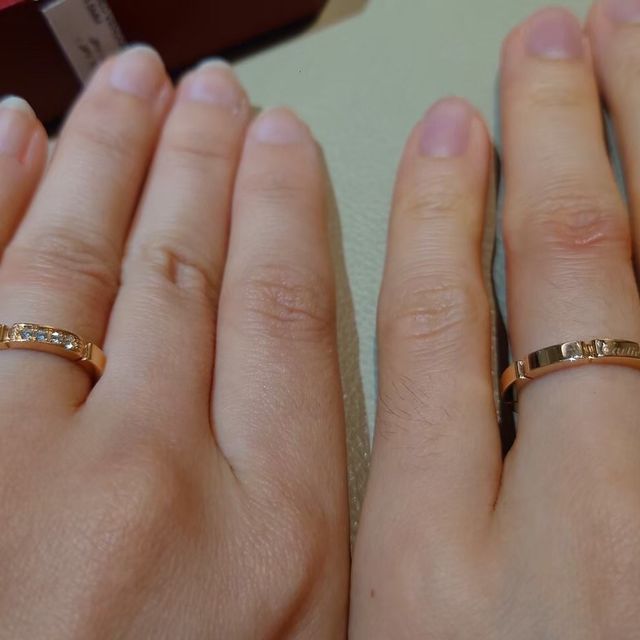 【カルティエ(Cartier)の口コミ】 カルティエの中で、自分が1番気になっていた商品を試着してしました。
や…