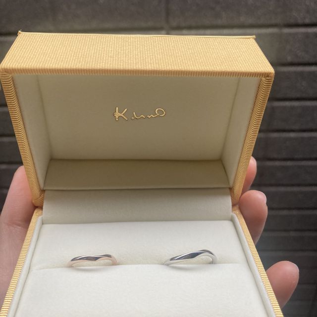 【ケイウノ ブライダル(K.UNO BRIDAL)の口コミ】 私は小指側の指間膜(水かき)部分が中指側と差がかなりあるので、よくある…