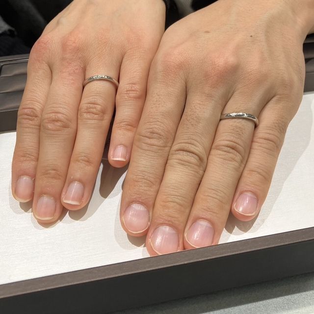 【アイプリモ(I-PRIMO)の口コミ】 シンプルですが、ダイヤモンドが入っていて、どこにでも付けやすいかと思…