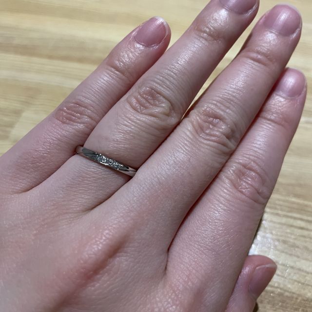 【アイプリモ(I-PRIMO)の口コミ】 いくつか試着させていただきましたが、デザインが派手すぎず、シンプルす…